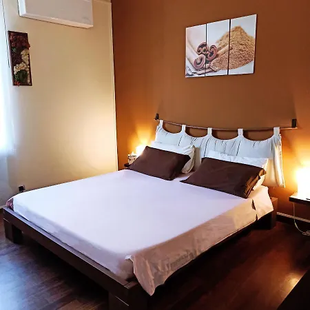 Colazione Da Augusta - Bed & Breakfast 3*