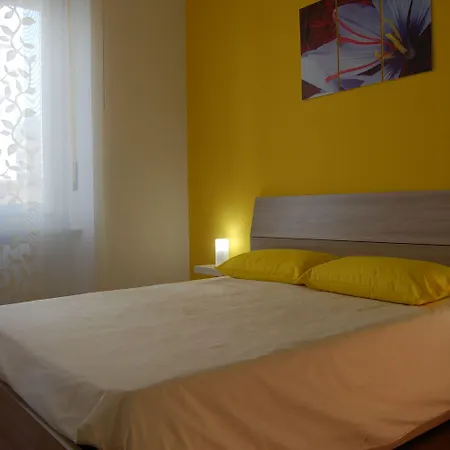 Colazione Da Augusta - Nocleg ze śniadaniem 4*