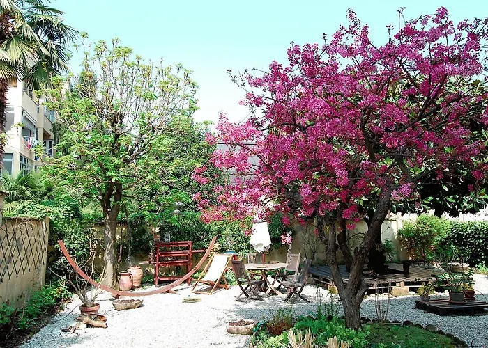 Couette-café Colazione Da Augusta - 4*