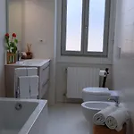 Colazione Da Augusta - Oda ve Kahvaltı 4*