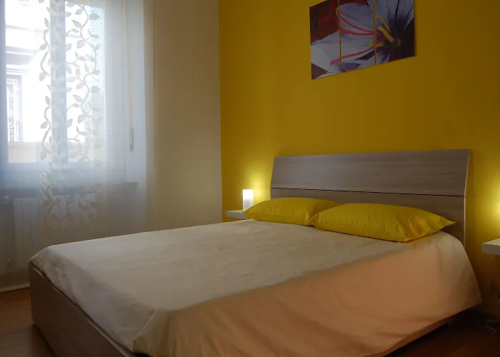 Colazione Da Augusta - Bed & Breakfast 4*